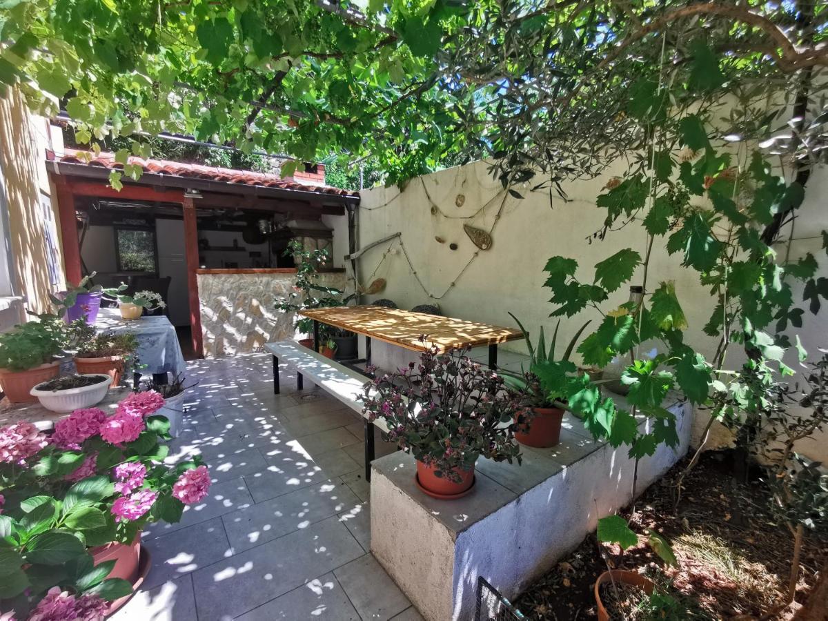 Apartman Nekic Cres Exterior foto